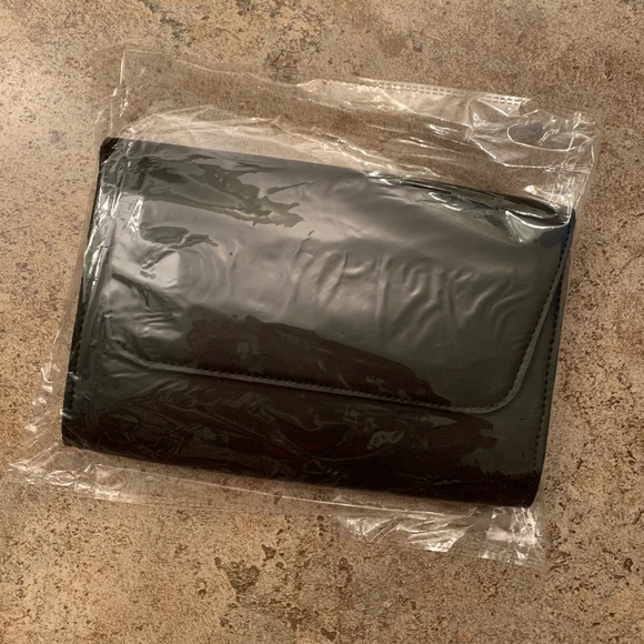 NEW October Jaipur Vegan Leather Envelope Clutch - Picture 5 of 5